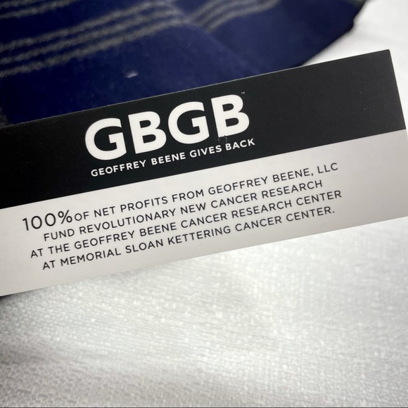 Geoffrey Beene Men’s Winter Scarf Plaid Lightweight Reversible New - Picture 10 of 12